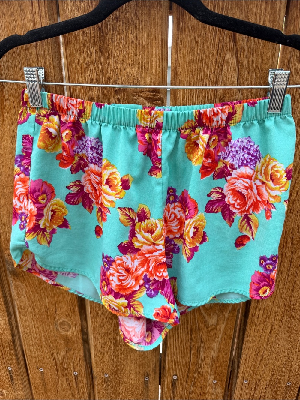 Y2k early 2000s floral shorts